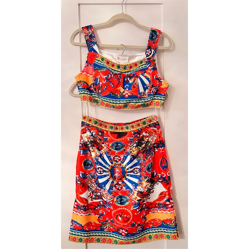 (NEW) 2 Piece Set Top & Skirt